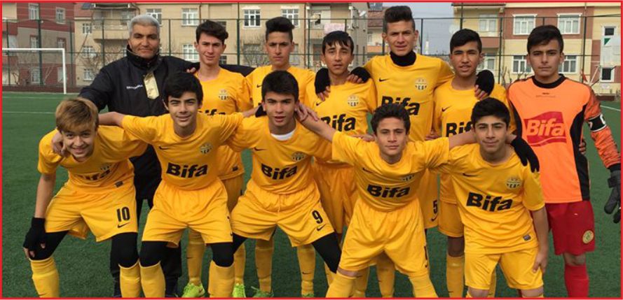 70 LARENDE FARLI KAZANDI:9-0