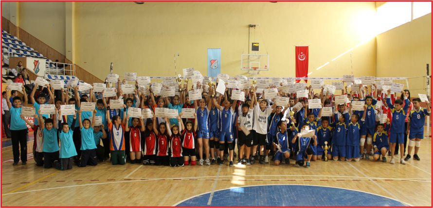 FİLEDE MİNİKLER RÜZGARI