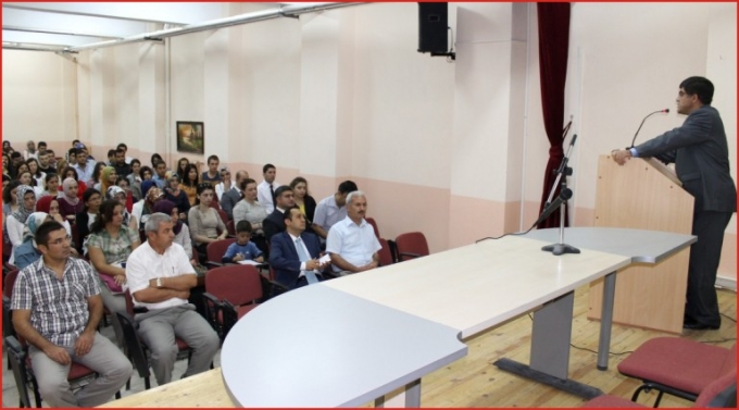 “ÖĞRETMENLİK  SABIR VE SEVGİ İSTER”