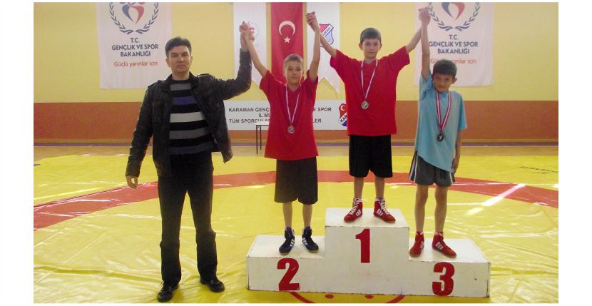 GÜREŞÇİLER SINAV VERDİ