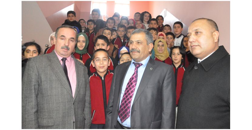 KARARAN UMUTLARI AYDINLATIM!