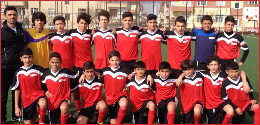 FUTBOL KARA TESLİM !