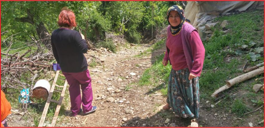 “EN ÜCRA KÖŞEDEKİ EVDE BİZİM EVİMİZ”