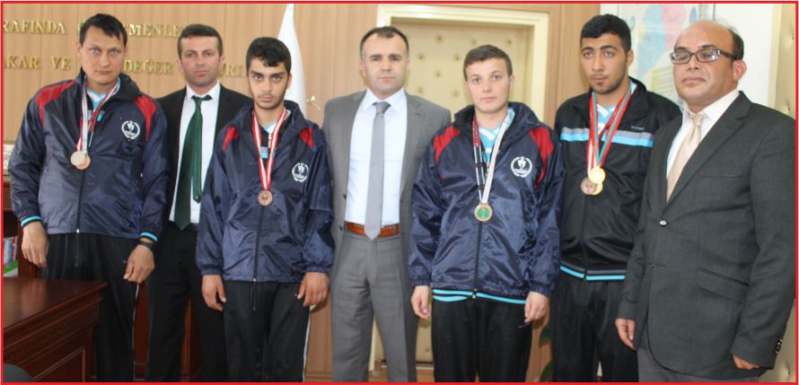 ŞAMPİYONLARIN BULUŞMASI