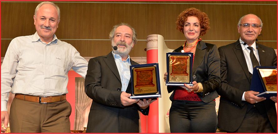 TAHTA ÇANAK OYUNU BÜYÜLEDİ