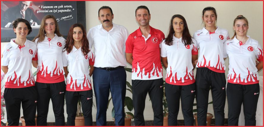 YILDIZ BAYAN BİSİKLET MİLLİ TAKIMI KAMPA GİRDİ