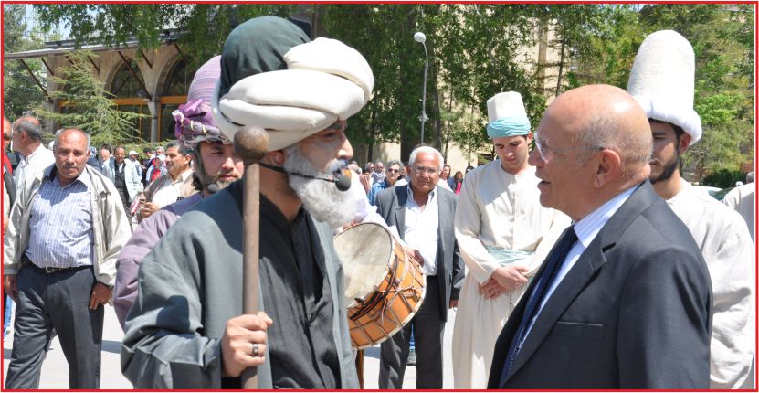 “HZ. MEVLANA’NIN YOLU SEVGİ YOLU”