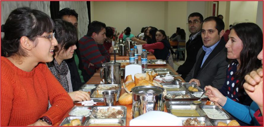 AYRANCI’DA ÖĞRENCİLERE ŞİİR DİNLETİSİ