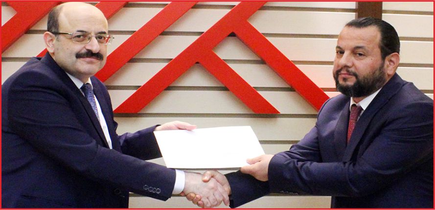 YÖK BAŞKANI SARAÇ'TAN KMÜ REKTÖRÜ AKGÜL'E TEBRİK