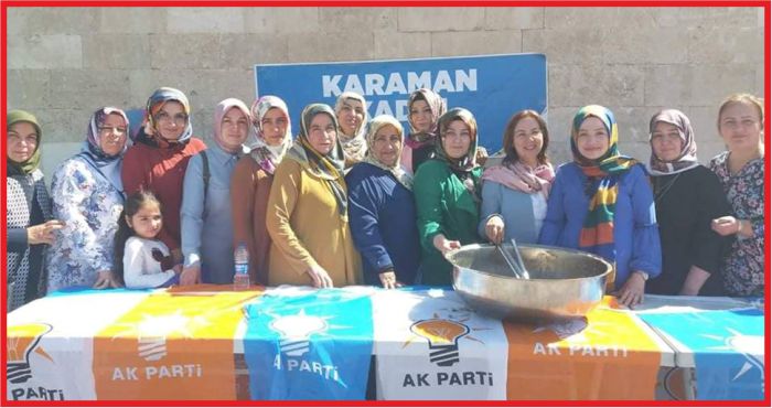 AK KADINLAR AŞURE DAĞITTI