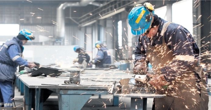 AK PARTİ 5 YILDA 5 MİLYON EK İSTİHDAM HEDEFLİYOR