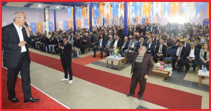 “AK PARTİ MİLLET İÇİN ÇALIŞIYOR”