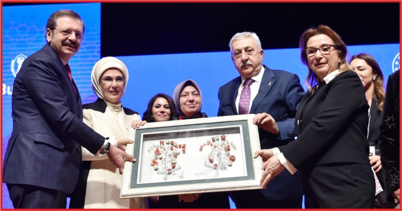 “AKLIN, BAŞARININ, EKONOMİNİN CİNSİYETİ OLMAZ”