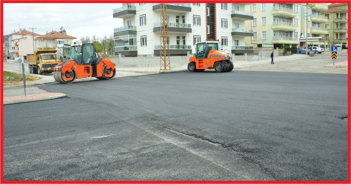 ALTYAPI VE ÜSTYAPI ÇALIŞMALARI ŞEHRİN FARKLI BÖLGELERİNDE DEVAM EDİYOR