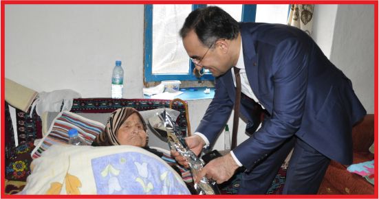 ARSLAN YAŞLILARIN GÖNÜLÜNÜ ALDI