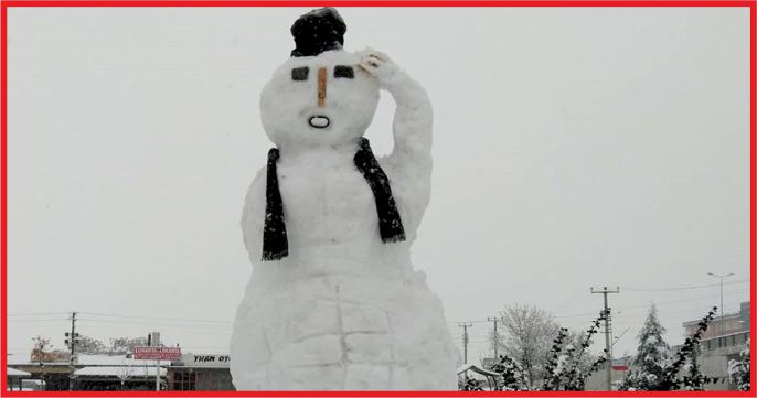 ASKER SELAMI VEREN KARDAN ADAM