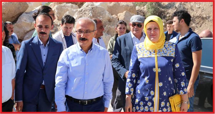 “ATATÜRK HEPİMİZİN ORTAK DEĞERİDİR”