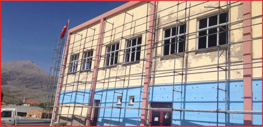 KAZIMKARABEKİR İLÇE SPOR SALONU YENİLENİYOR