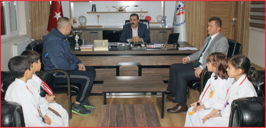 BAŞARILI KARATECİLERDEN KISACIK’A ZİYARET