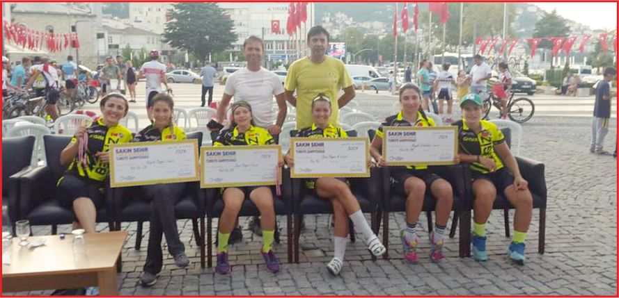 KARAMANLI BİSİKLETÇİLER SES GETİRMEYE DEVAM EDİYOR