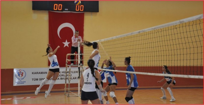 VOLEYBOLDE GÜÇLERİNİ DENEDİLER !