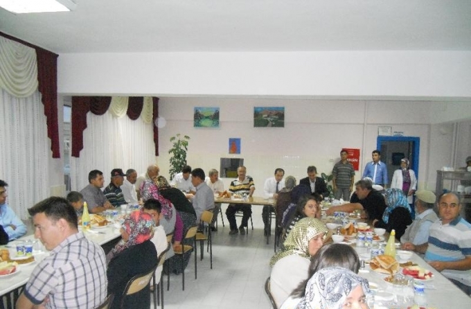 AYRANCI\&#039;DA ŞEHİT AİLELERİ VE GAZİLERE İFTAR