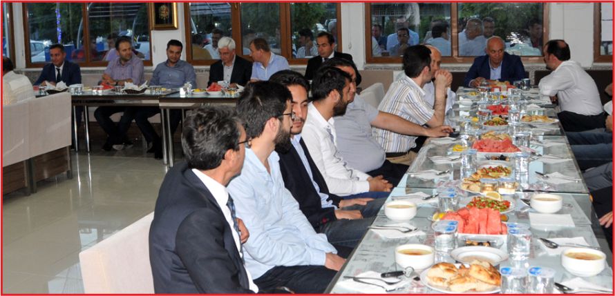 OSB MÜDÜRLÜĞÜNDEN İFTAR YEMEĞİ