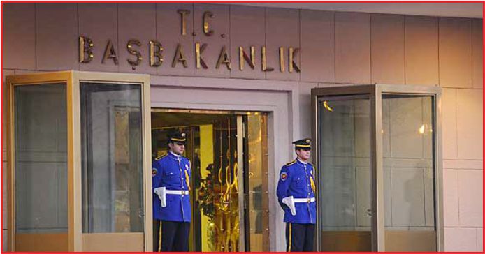 BAKANLIKLARDA ÜST DÜZEY ATAMALAR