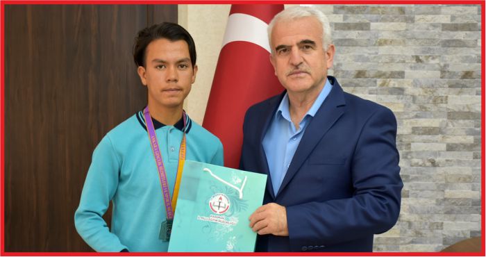 BAŞARILI SPORCU KUNTOĞLU’NU ZİYARET ETTİ