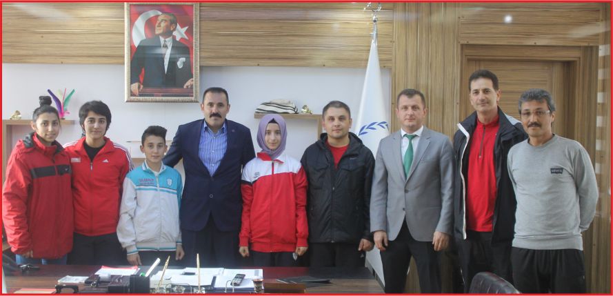 ALTIN TEKMELER KARAMAN’IN GURURU