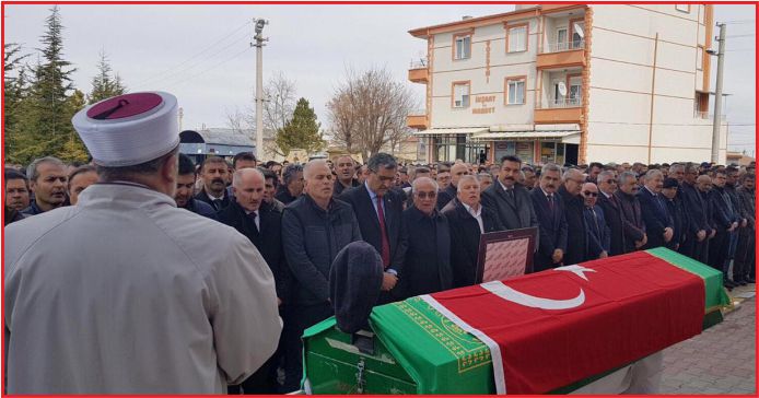 BELEDİYE BAŞKANI KÜÇÜK TOPRAĞA VERİLDİ