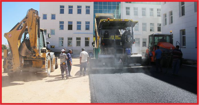 BELEDİYE EKİPLERİ YENİ ADLİYE BİNASINDA ASFALT ÇALIŞMASI YAPTI