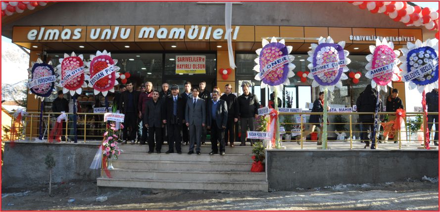 SARIVELİLER’DE ELMAS UNLU MAMÜLLER AÇILDI