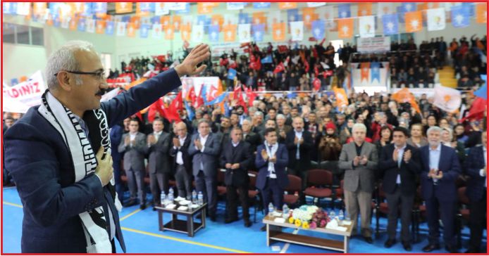 “BİZ GÜÇLÜDEN YANA DEĞİL, HAKLIDAN YANAYIZ”