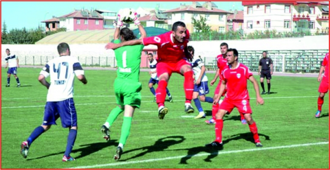 BELEDİYESPOR KADRODA REVİZYONA GİDİYOR !