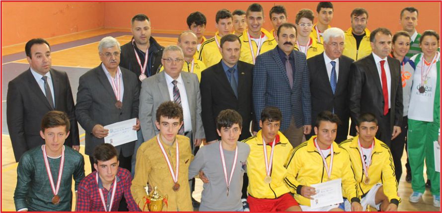 VOLEYBOL’UN KALBİ KARAMAN’DA ATTI
