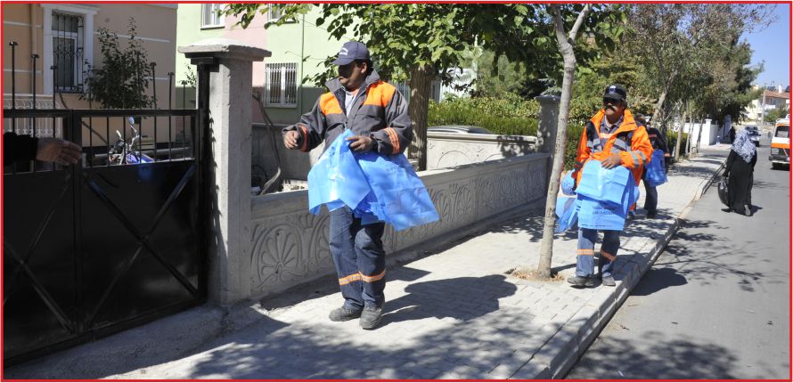 90 BİN KURBAN POŞETİ DAĞITILDI