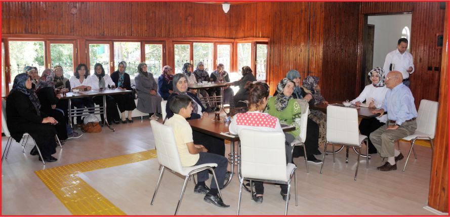 “HİÇ BİR EVİ YIKMIYORUZ”