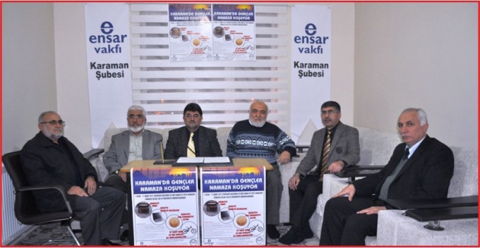 ‘HAYDİ GENÇLER CEMAATLE NAMAZ KILMAYA’