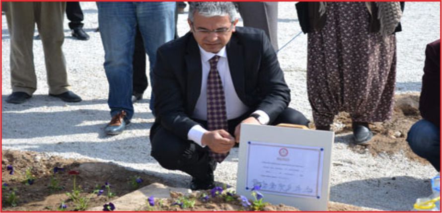 Mazbatasını Babasına Getirdi!