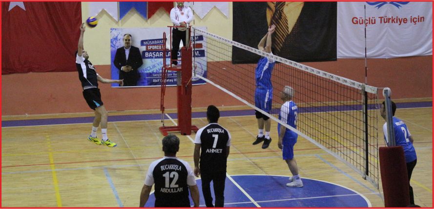 KURUMLAR ARASI VOLEYBOL TURNUVASI DEVAM EDİYOR