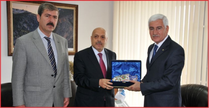 HAK-İŞ\&#039;DEN VALİ KOCA\&#039;YA ZİYARET