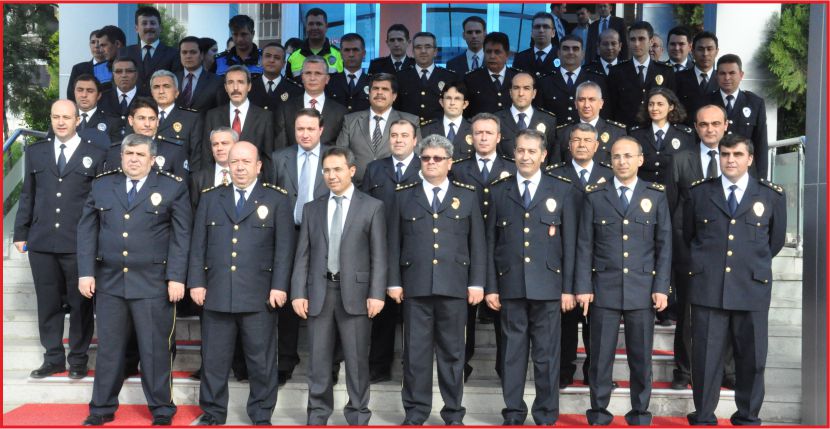 “HALKIMIZIN HER DAKİKA HİZMETİNDEYİZ”