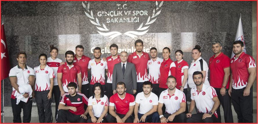 ”BAŞARILARINIZ BİZE MORAL OLUYOR