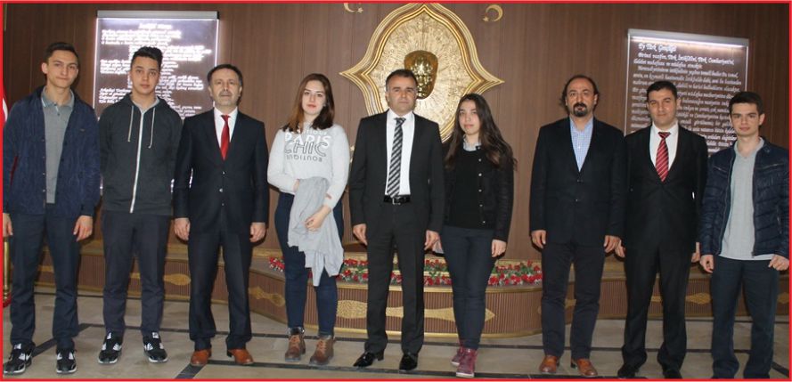 HOLLANDA’YA GİDİYORLAR