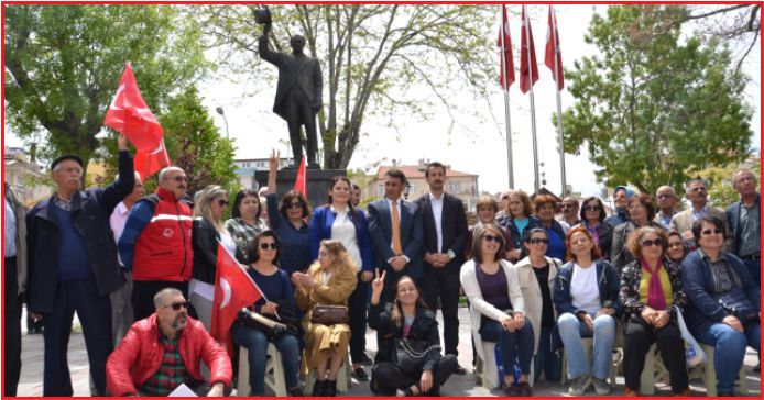 CHP'NİN OTURMA EYLEMİ