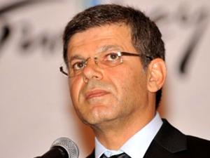 HALTER\&#039;DE AKKUŞ VE YÖNETİMİ İSTİFA ETTİ