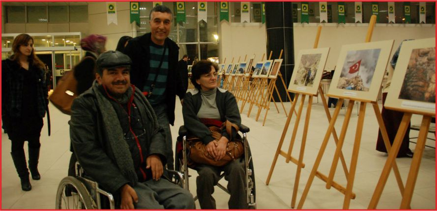 AYRANCILI RESSAMIMIZ ENGEL TANIMIYOR