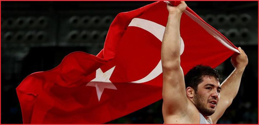 CENK İLDEM BRONZ MADALYA KAZANDI