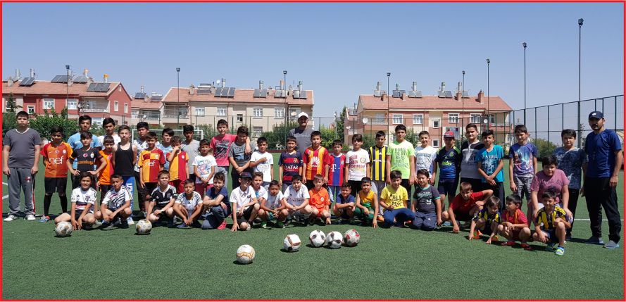 FUTBOL, YAZ SPOR OKULLARININ GÖZDESİ OLDU